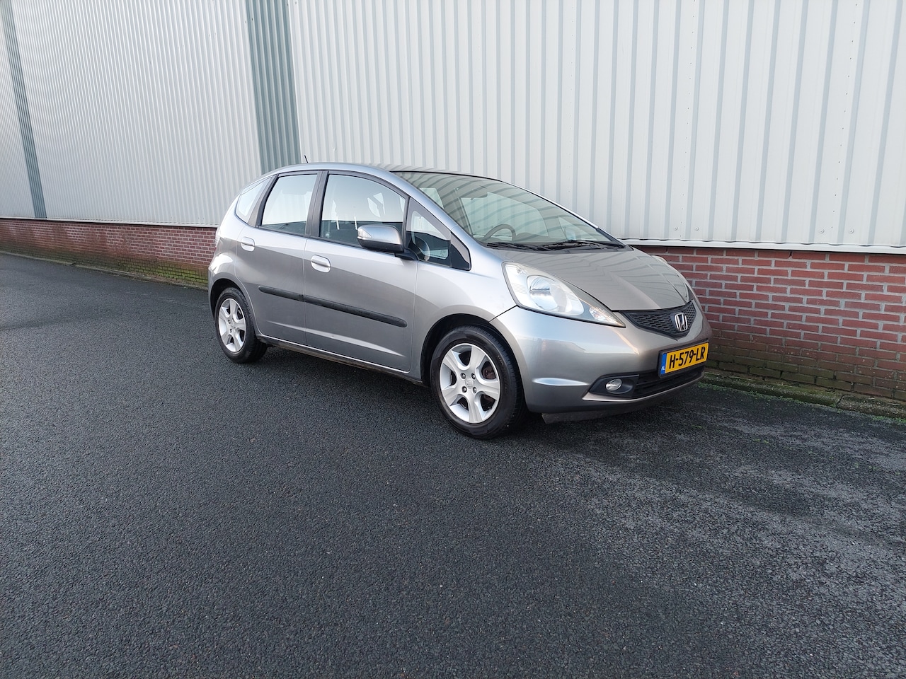 Honda Jazz - 1.4 Exclusive 2e eigenaar, nieuwe APK, inruil/garantie - AutoWereld.nl