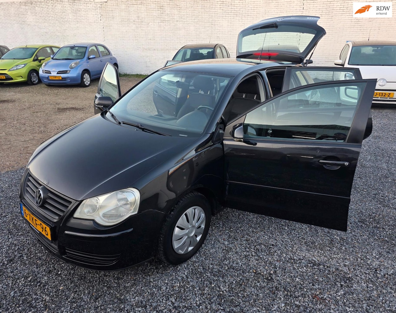 Volkswagen Polo - 1.4-16V Optive 5 deurs zeer netjes - AutoWereld.nl