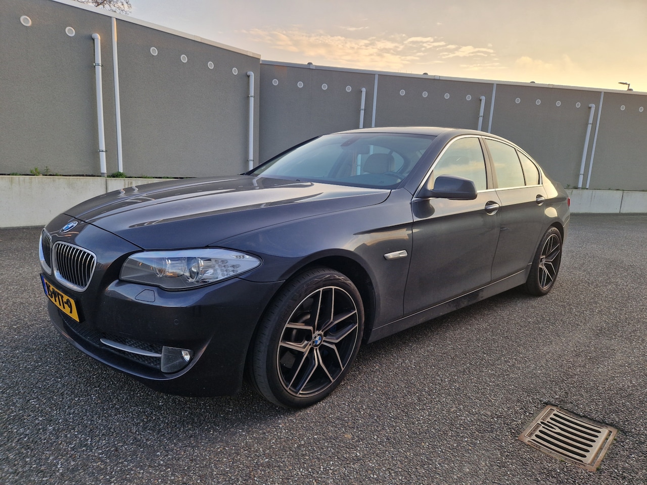BMW 5-serie - 528i High Executive 528i High Executive - AutoWereld.nl