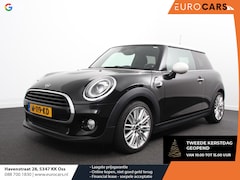MINI Cooper - 1.5 136pk Chili | Climate control | Cruise control | Lichtmetalen velgen 17" | Stoelverwar