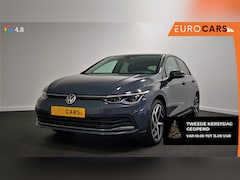 Volkswagen Golf - 1.5 eTSI 150pk DSG Style | Navigatie | Climate Control | Camera | Parkeer sensoren | 18" L
