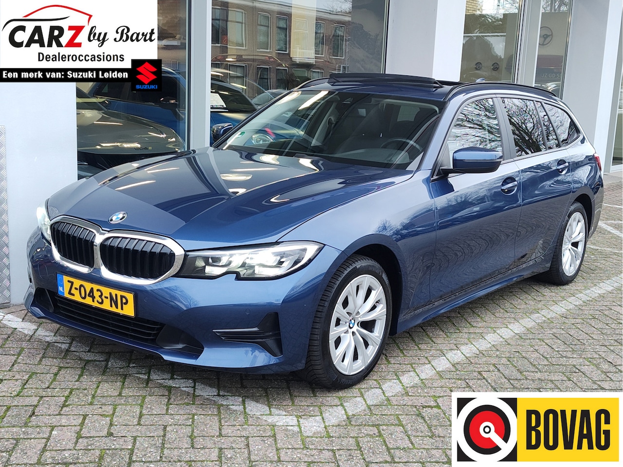 BMW 3-serie Touring - 318i HIGH EXECUTIVE AUTOMAAT Open dak | Leder | Navi | Carplay - AutoWereld.nl