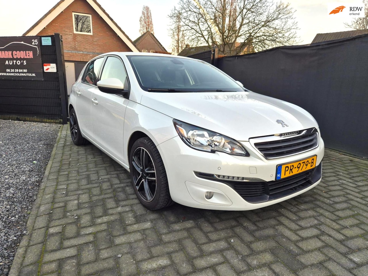 Peugeot 308 - 1.2 PureTech Allure 5 Drs Navi Airco cruise - AutoWereld.nl