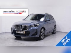 BMW iX1 - xDrive30 Launch Edition 67 kWh Shadow-Line NAP Rijklaar Accucertificaat 99%