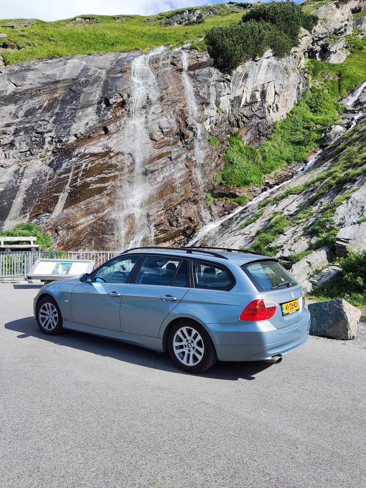BMW 3-serie Touring - 320d Executive - AutoWereld.nl