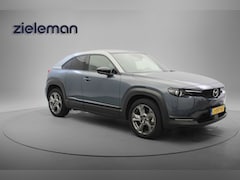 Mazda MX-30 - e-SkyActiv 145 First Edition 36 kWh - Carplay, Camera, Navi, Cruise, Stoelverw. SOH 93%