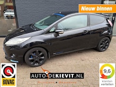 Ford Fiesta - 1.6 Ghia *ST uitvoering