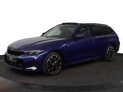 BMW 3-serie Touring - 330e Individual Lak | M Sportpakket Pro | Innovation Pack | Comfort Pack | Trekhaak | Pano