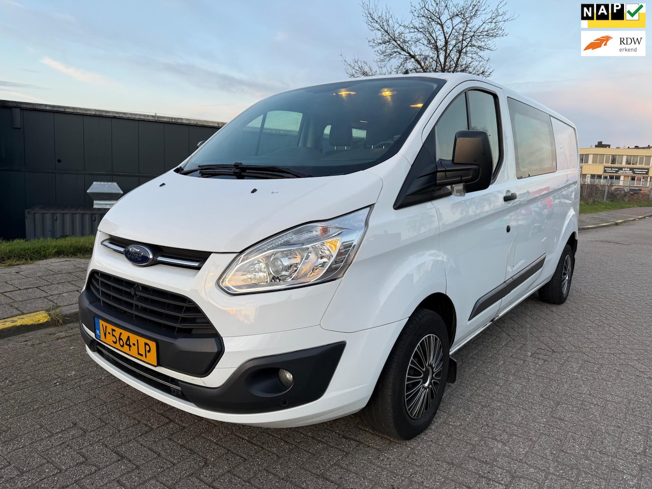 Ford Transit Custom - 290 2.0 TDCI L2H1 Trend DC 290 2.0 TDCI L2H1 Trend DC - AutoWereld.nl