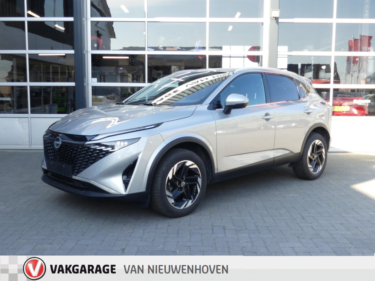 Nissan Qashqai - 158pk MHEV Xtronic N-Connecta *t/m 10de bouwjaar garantie! - AutoWereld.nl