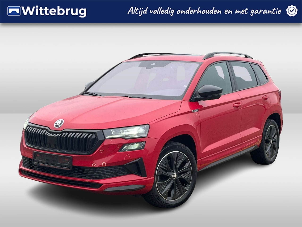 Skoda Karoq - 1.5 TSI ACT 150pk Sportline DSG Automaat / Panoramadak / LM 18 inch / Navigatie / Digital - AutoWereld.nl