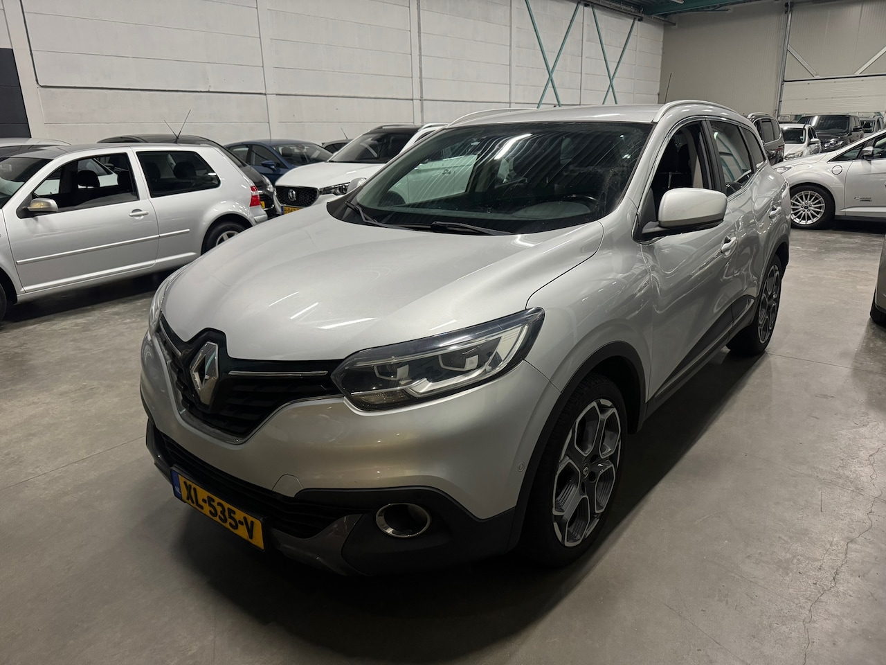 Renault Kadjar - 1.2 TCe Bose XENON LED LEDER CRUISE CAMERA TREKHAAK VOL - AutoWereld.nl