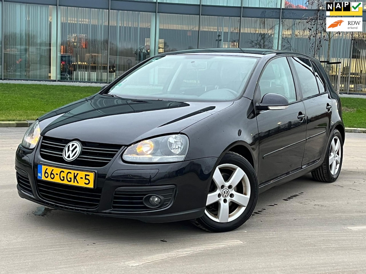 Volkswagen Golf - 1.4 TSI GT SPORT 5D NAP - AutoWereld.nl