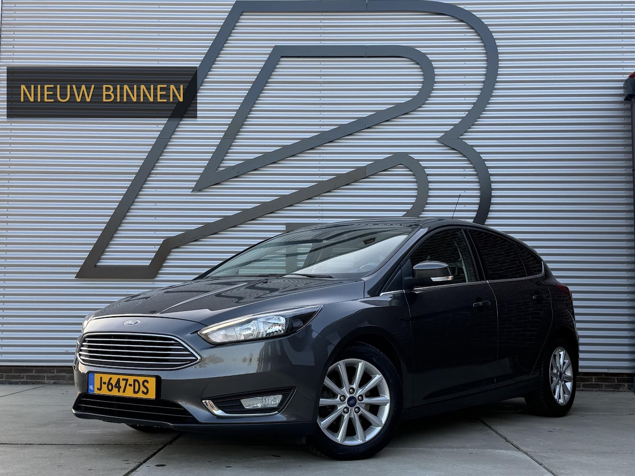 Ford Focus - 1.0 Titanium 1e Eigenaar,Navi,Clima,Cruise,PDC,Stoelverwarming,Dealer Onderhouden,APK tot - AutoWereld.nl
