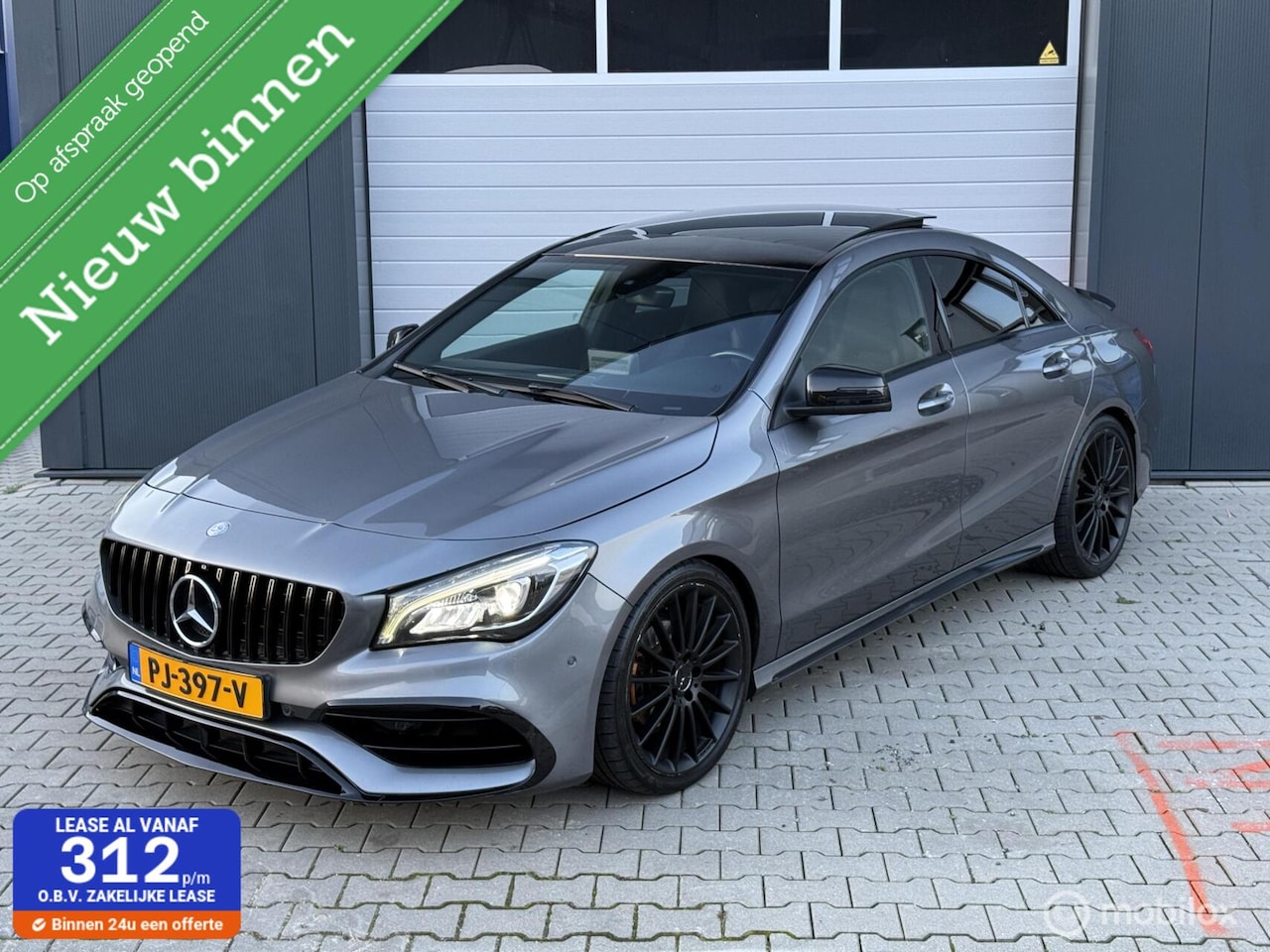 Mercedes-Benz CLA-Klasse - 180 AMG| Pano| CarPlay| Stoelverwarming - AutoWereld.nl