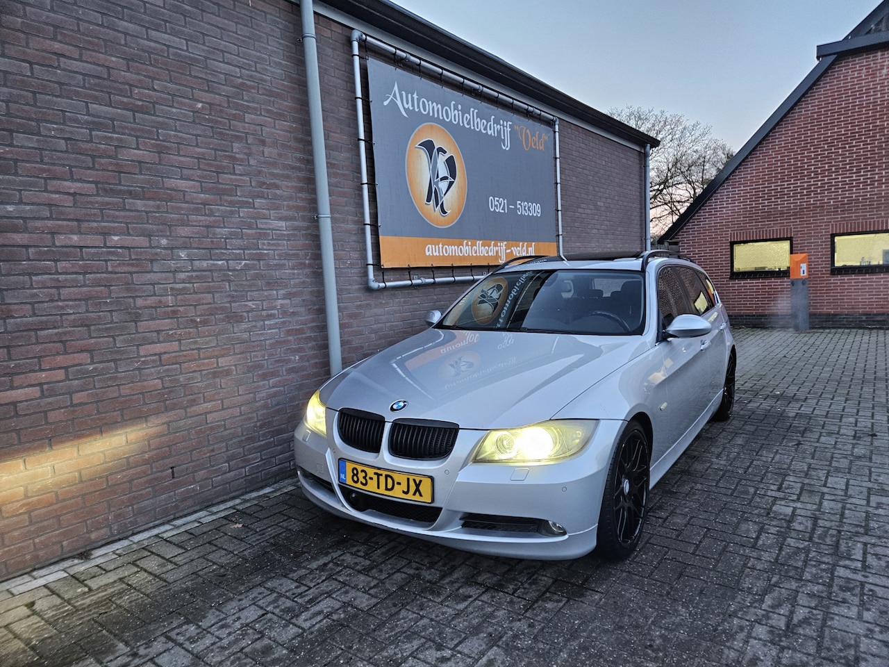 BMW 3-serie Touring - 325i Dynamic Executive 325i Dynamic Executive - AutoWereld.nl