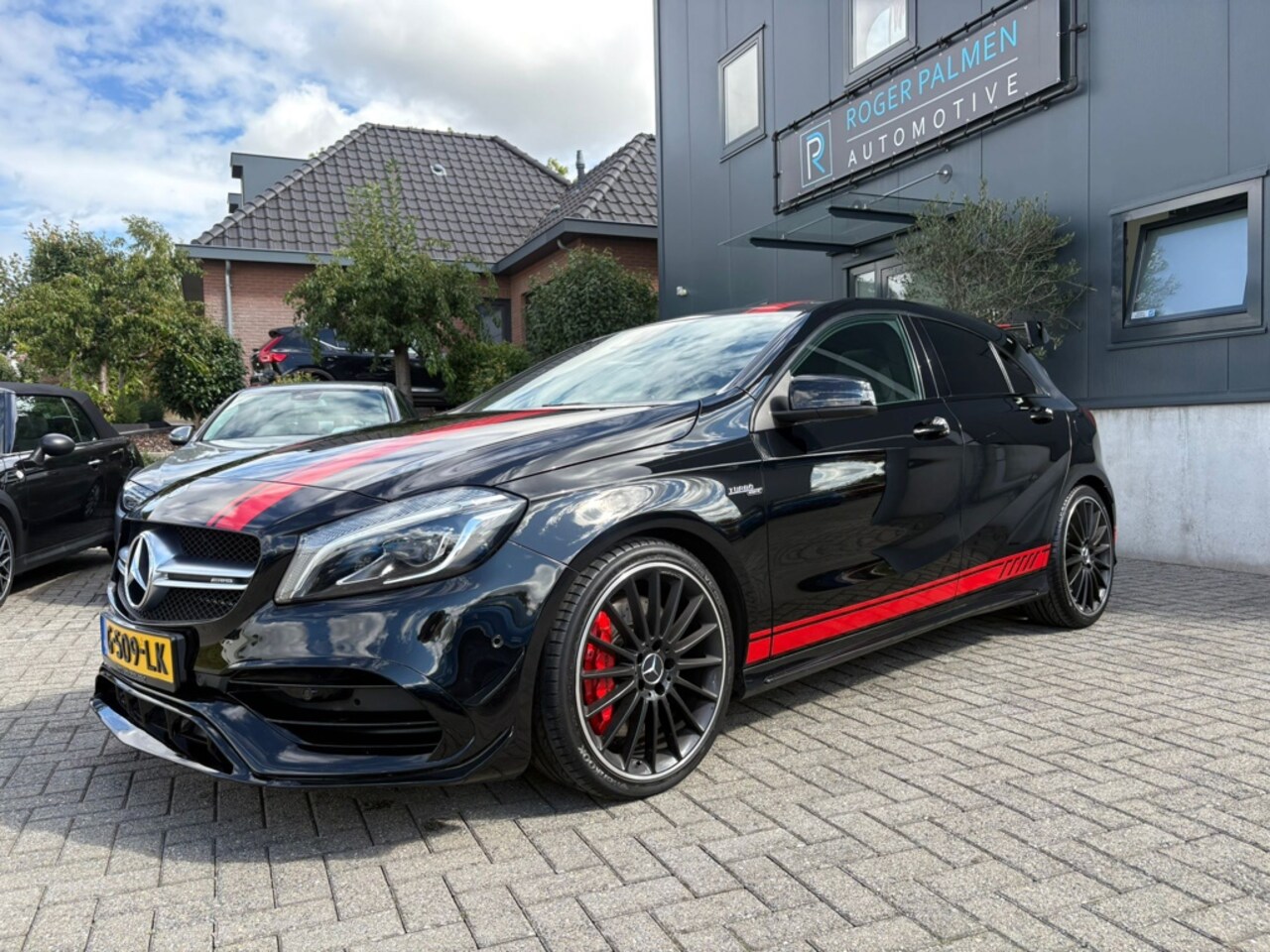 MERCEDES-BENZ AMG A 45