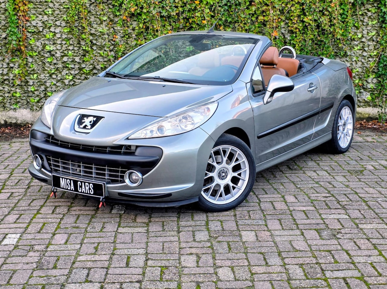 Peugeot 207 CC - 1.6 VTi Féline Automaat Cabriolet Airco Cruise Sport Velgen - AutoWereld.nl