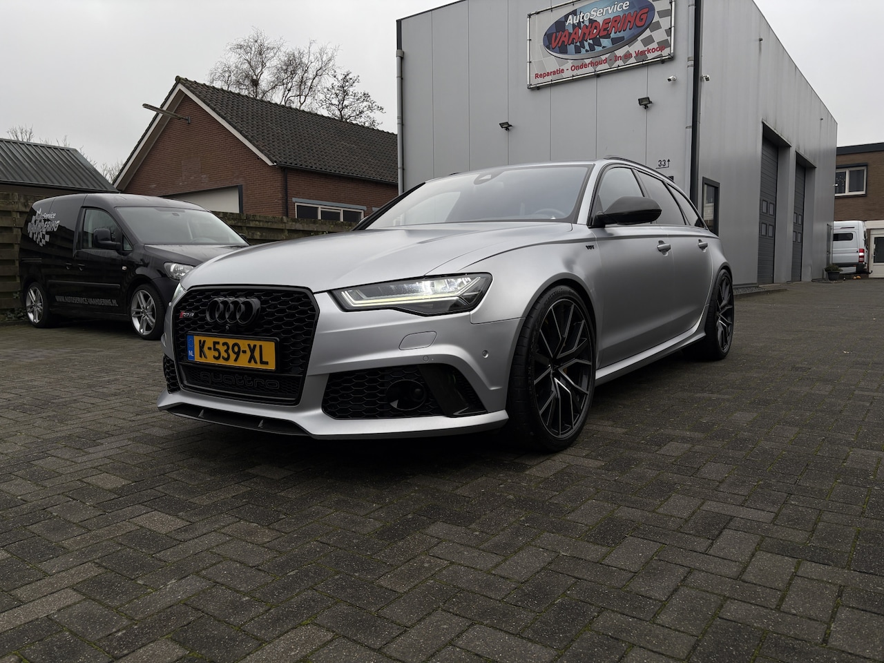 Audi RS6 - 4.0 TFSI performance Schaalstoelen / Keramisch / B&O / Milltek / 700PK / - AutoWereld.nl