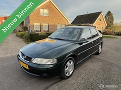Opel Vectra - 1.8-16V CDX