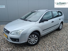 Ford Focus Wagon - 1.6-16V Futura | trekhaak | airco