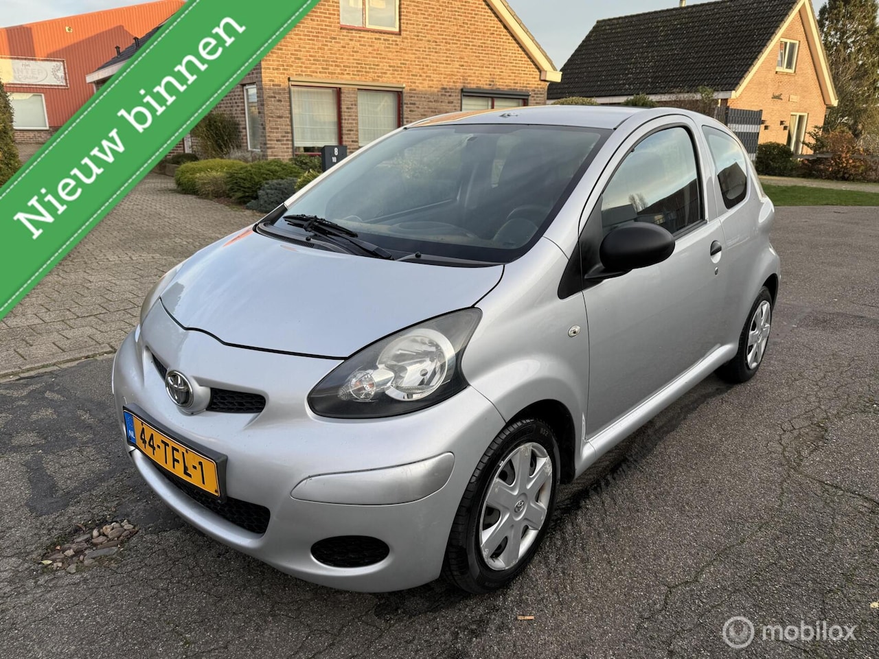 Toyota Aygo - 1.0-12V Aspiration Green 1.0-12V Aspiration Green - AutoWereld.nl