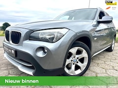 BMW X1 - Executive18i NAP 5Drs, Navi, Trekhaak, Velgen, Airco