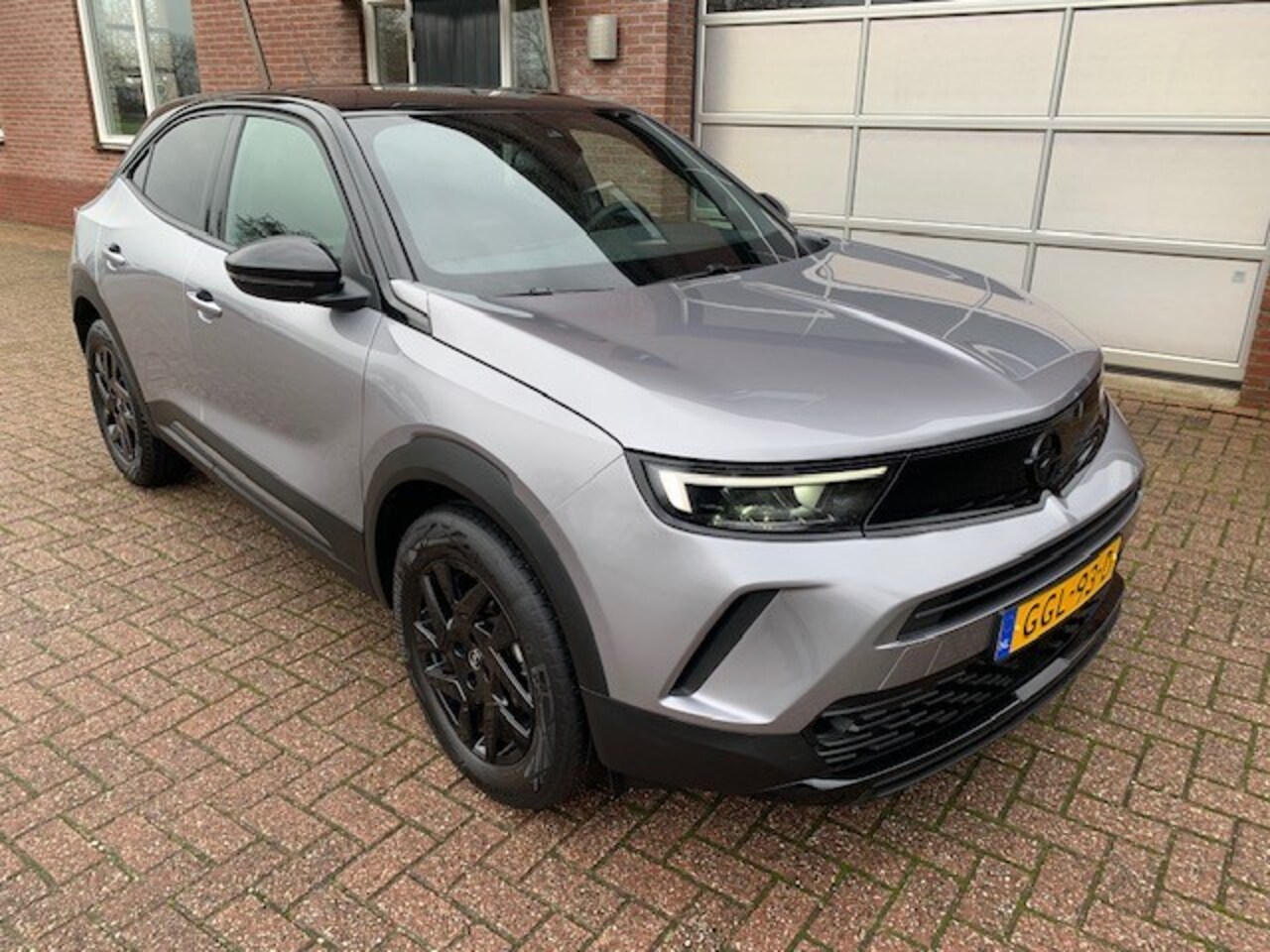 Opel Mokka - 1.2 Turbo Hybrid GS navigatie / camera / PDC - AutoWereld.nl