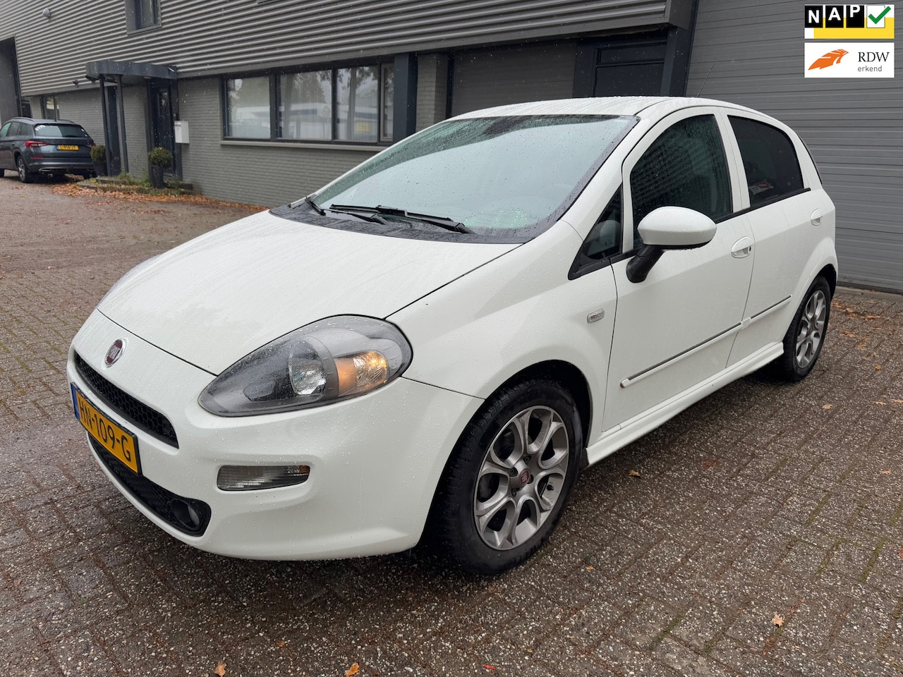 Fiat Punto Evo - 1.3 M-Jet Lounge 1.3 M-Jet Lounge - AutoWereld.nl