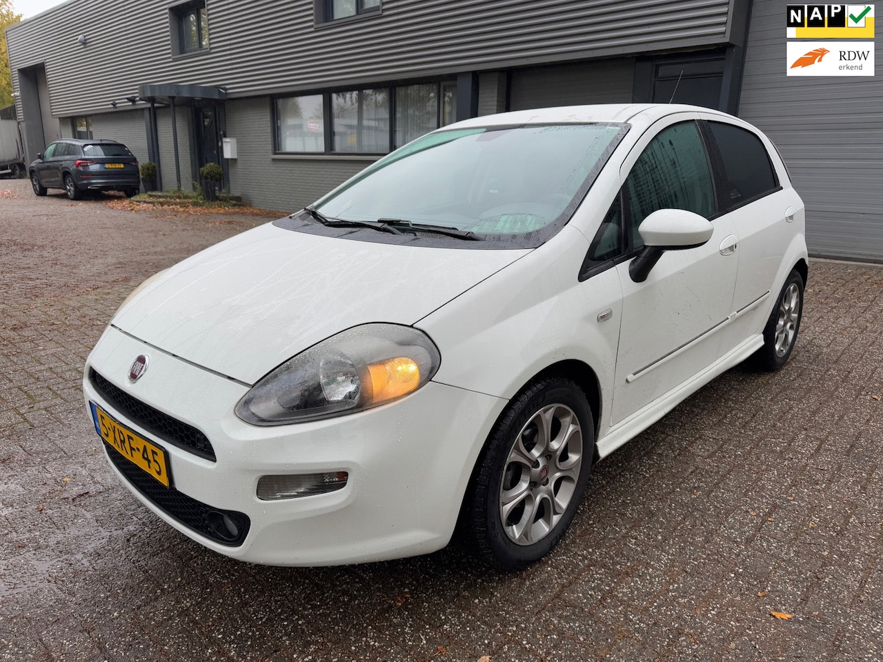 Fiat Punto Evo - 1.3 M-Jet Lounge 1.3 M-Jet Lounge - AutoWereld.nl