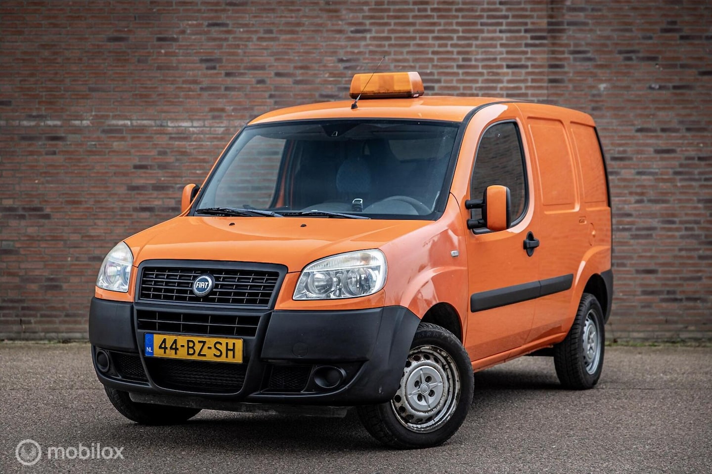 Fiat Doblò Cargo - 1.9 MultiJet Basis|Nap|Zwaailamp|Trekhaak - AutoWereld.nl