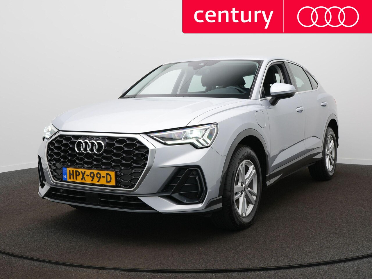 Audi Q3 Sportback - 45 TFSI e Advanced Edition Navigatie - Adaptieve cruise - Clima - Stoelverwarming - AutoWereld.nl