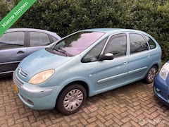 Citroën Xsara Picasso - 1.8i-16V Attraction