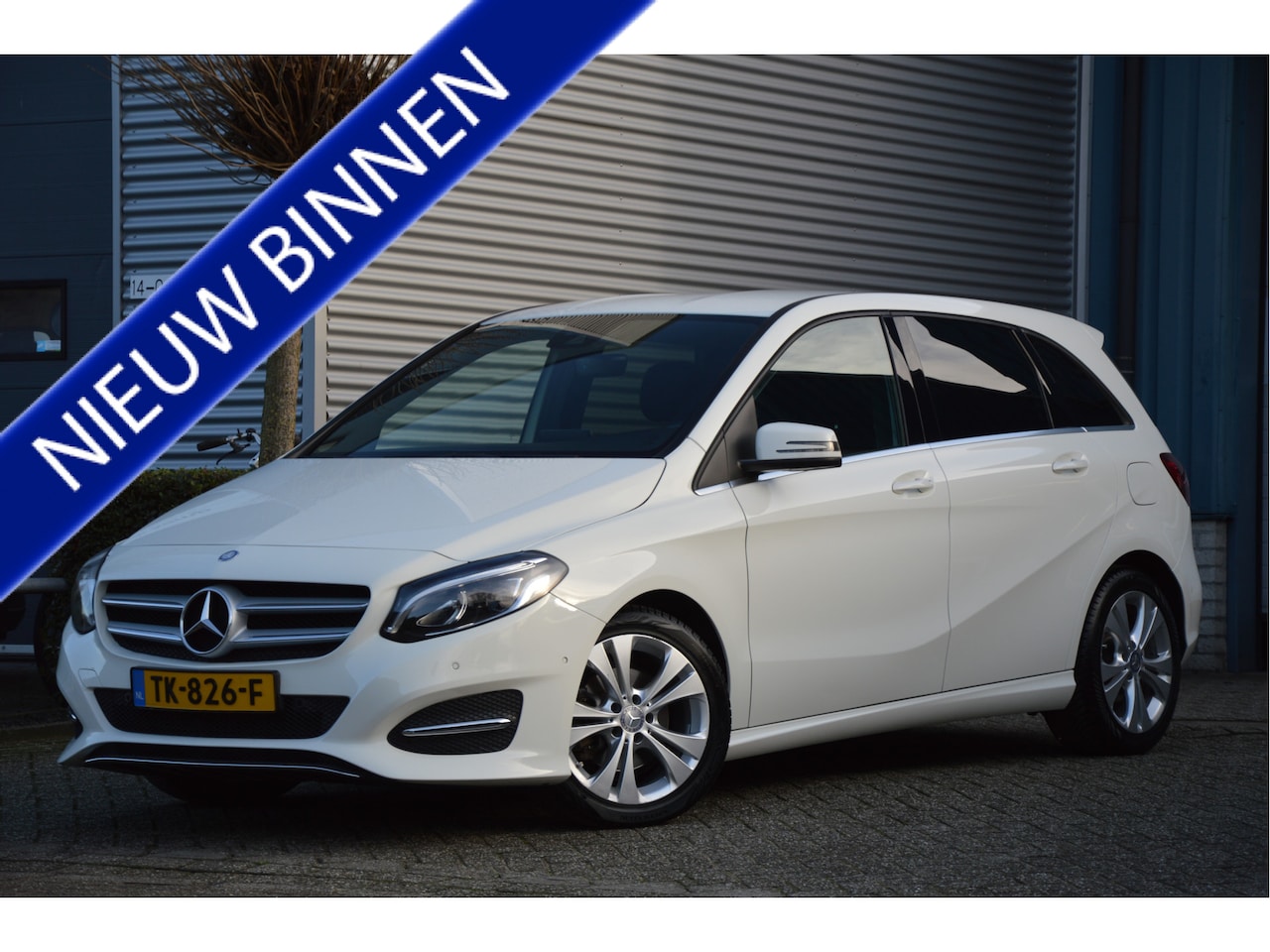 Mercedes-Benz B-klasse - 180 URBAN | PDC | LED | NAVI | STOELVERWARMING | AUDIO | ENZ - AutoWereld.nl