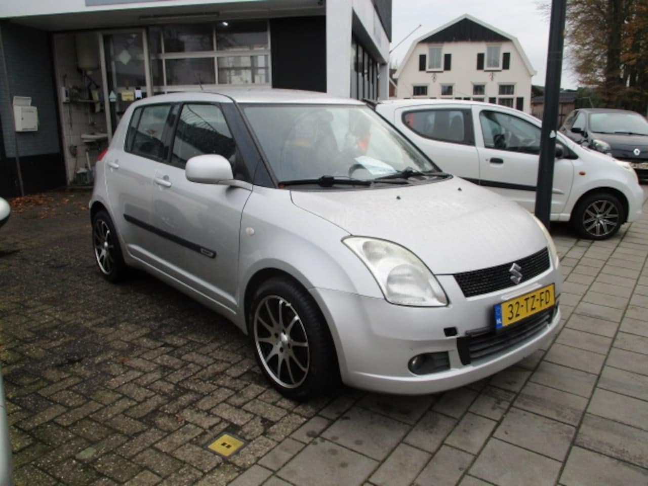 Suzuki Swift - 1.3 Shogun 1.3 Shogun - AutoWereld.nl