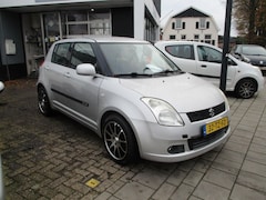 Suzuki Swift - 1.3 Shogun