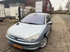 Peugeot 206 - 1.4 Gentry, Apk, Nap, Goed rijdend, Inruil mogelijk