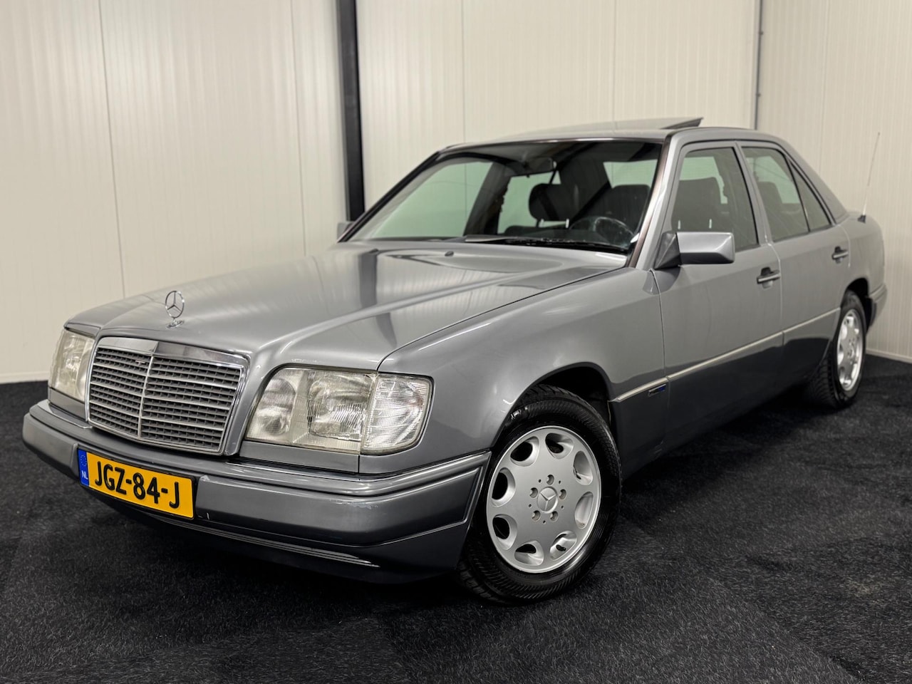 Mercedes-Benz 280 - E W124 197PK AUTOMAAT/AIRCO/DAK/CRUISE/CV/STOELVERW/LEDER/TOPSTAAT - AutoWereld.nl