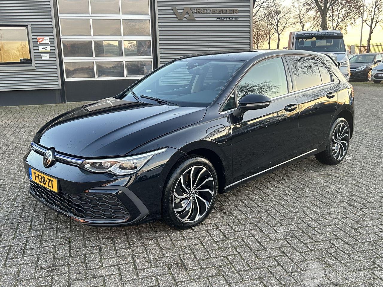 Volkswagen Golf - 1.4 GTE eHybrid - AutoWereld.nl