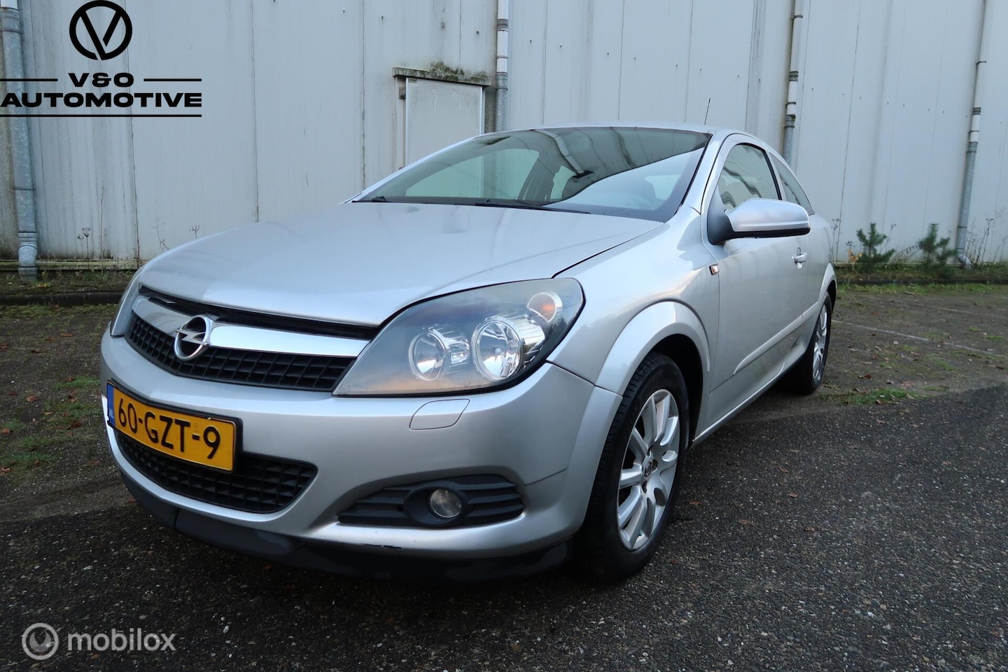 Opel Astra GTC - 1.4 Temptation 1.4 Temptation - AutoWereld.nl
