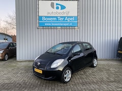 Toyota Yaris - 1.3 VVTi Sol - Airco - Afn. trekhaak - LM velgen