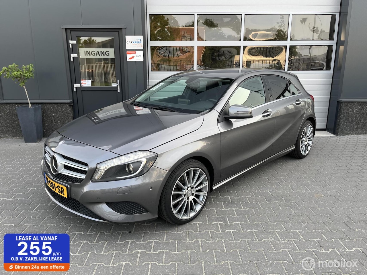 Mercedes-Benz A-klasse - A180 7G-DCT Automaat / CarPlay / Camera - AutoWereld.nl