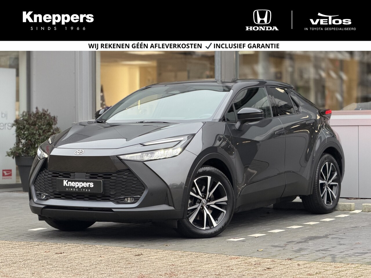 Toyota C-HR - 2.0 Plug-in Hybrid 220 Dynamic | GEEN AFLEVERKOSTEN | Dodehoekdetectie, Navigatie, Parkee - AutoWereld.nl