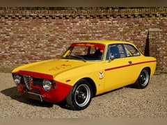 Alfa Romeo Giulia - Sprint GT 1600 "Scuderia" Since several decades in use as a race and rally car (active his
