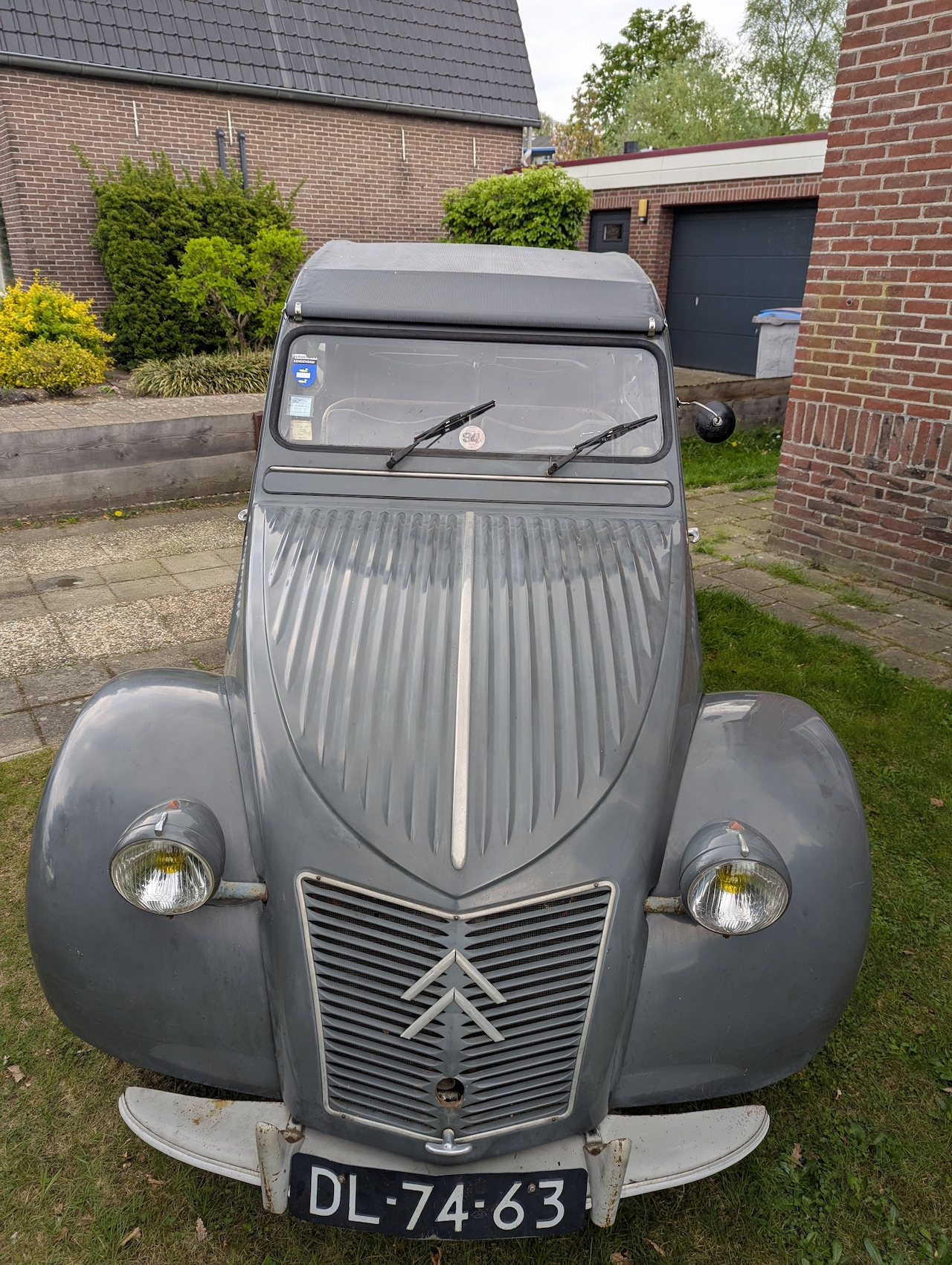 Citroën 2 CV - 2CV6 Special 2CV AZ   1958  Ribbelkap - AutoWereld.nl