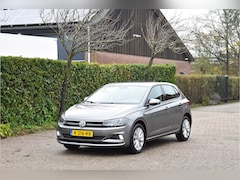 Volkswagen Polo - 96 PK TSI Nieuwstaat ECC PDC stoelverw. Navi Carplay Comfortline Business