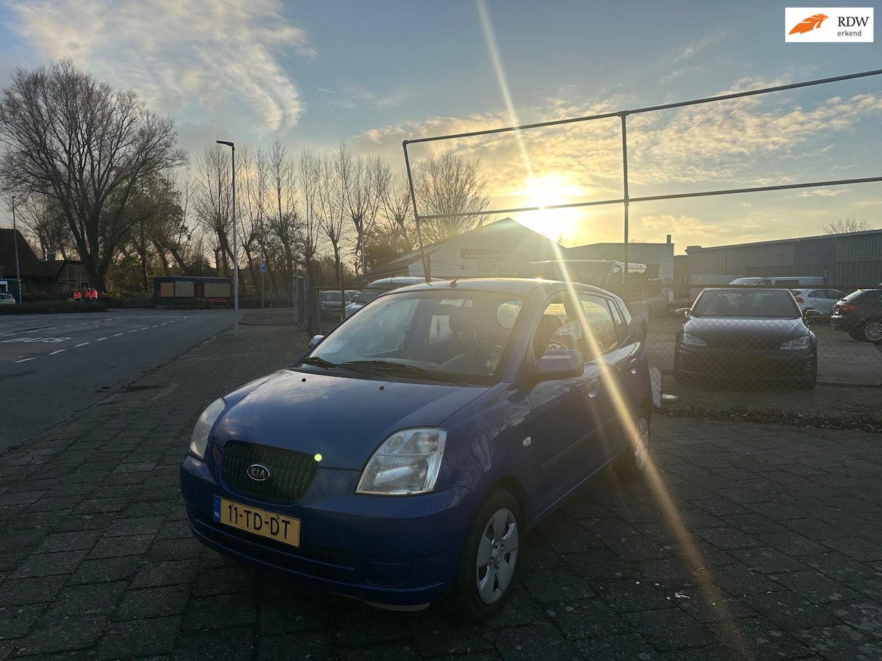 Kia Picanto - 1.0 LXE Airco - AutoWereld.nl