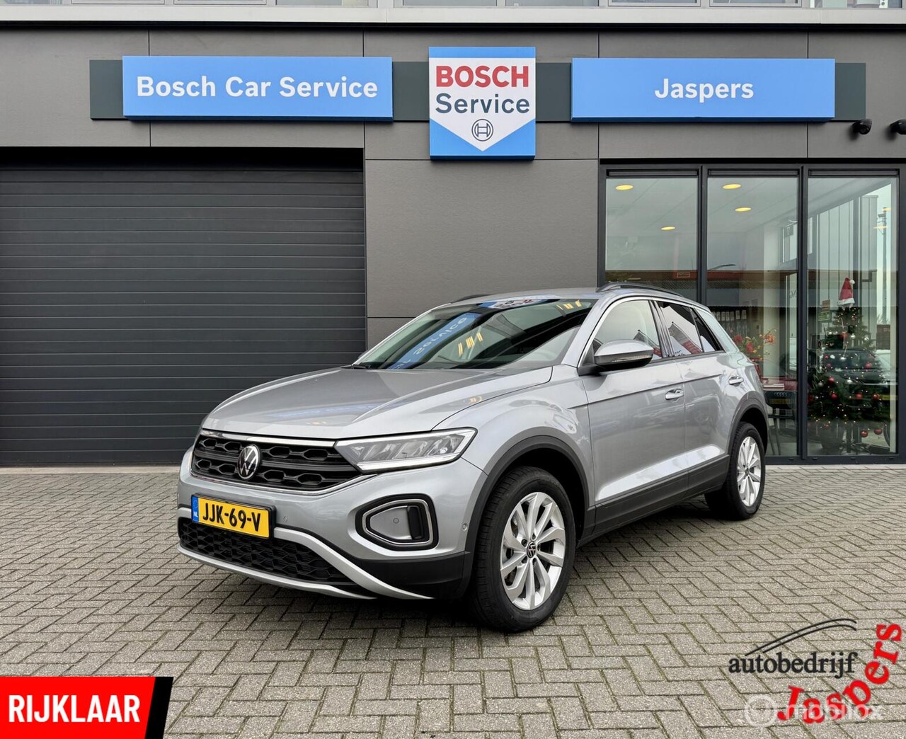 Volkswagen T-Roc - 1.5 TSI Life Edition LED-Stoelverw-Camera-Virtual cockpit - AutoWereld.nl