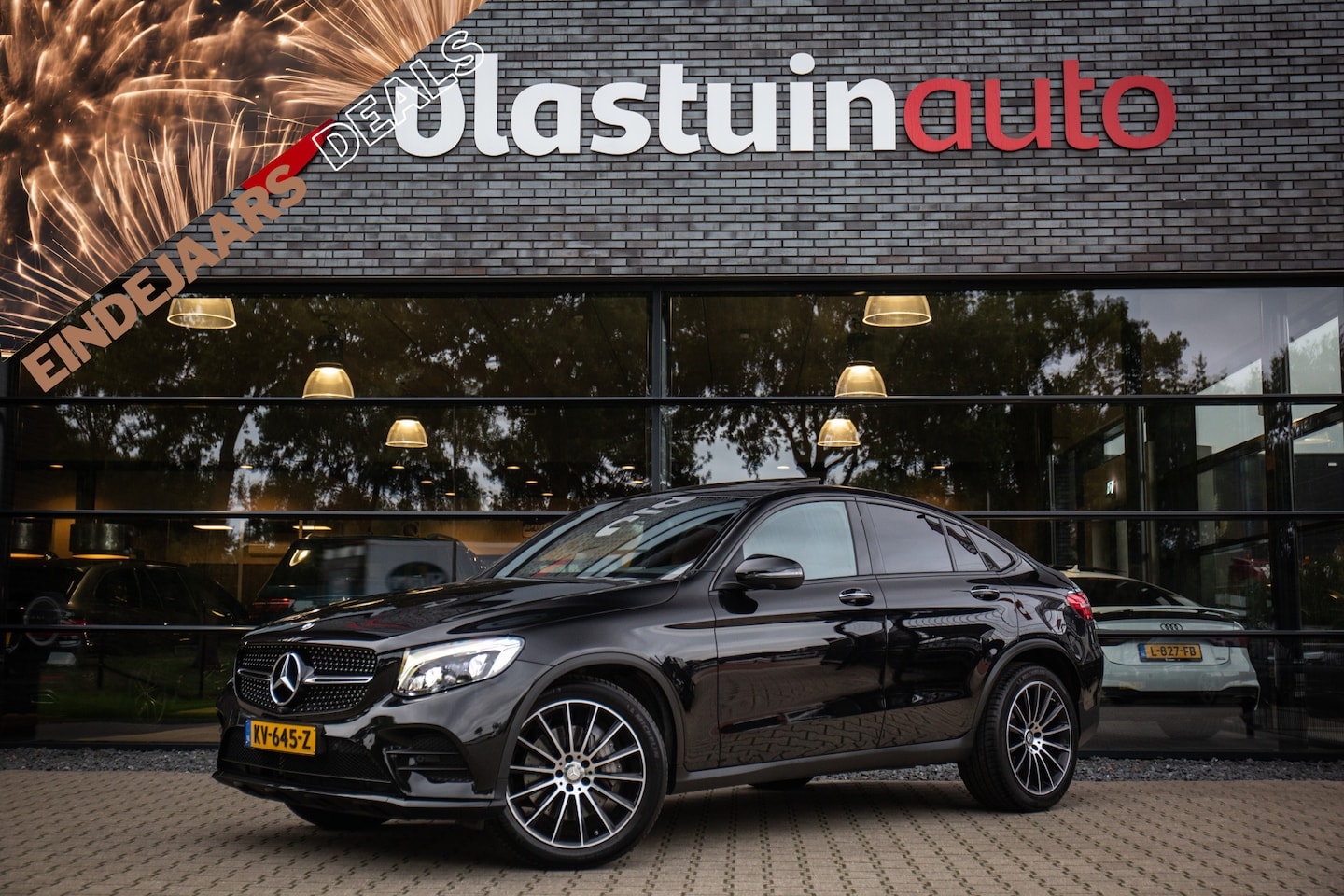 Mercedes-Benz GLC-klasse Coupé - 250 4MATIC Prestige 250 4MATIC Prestige , AMG-styling, 360° camera, Burmester, schuif/kanteldak, Zwart/rood le - AutoWereld.nl