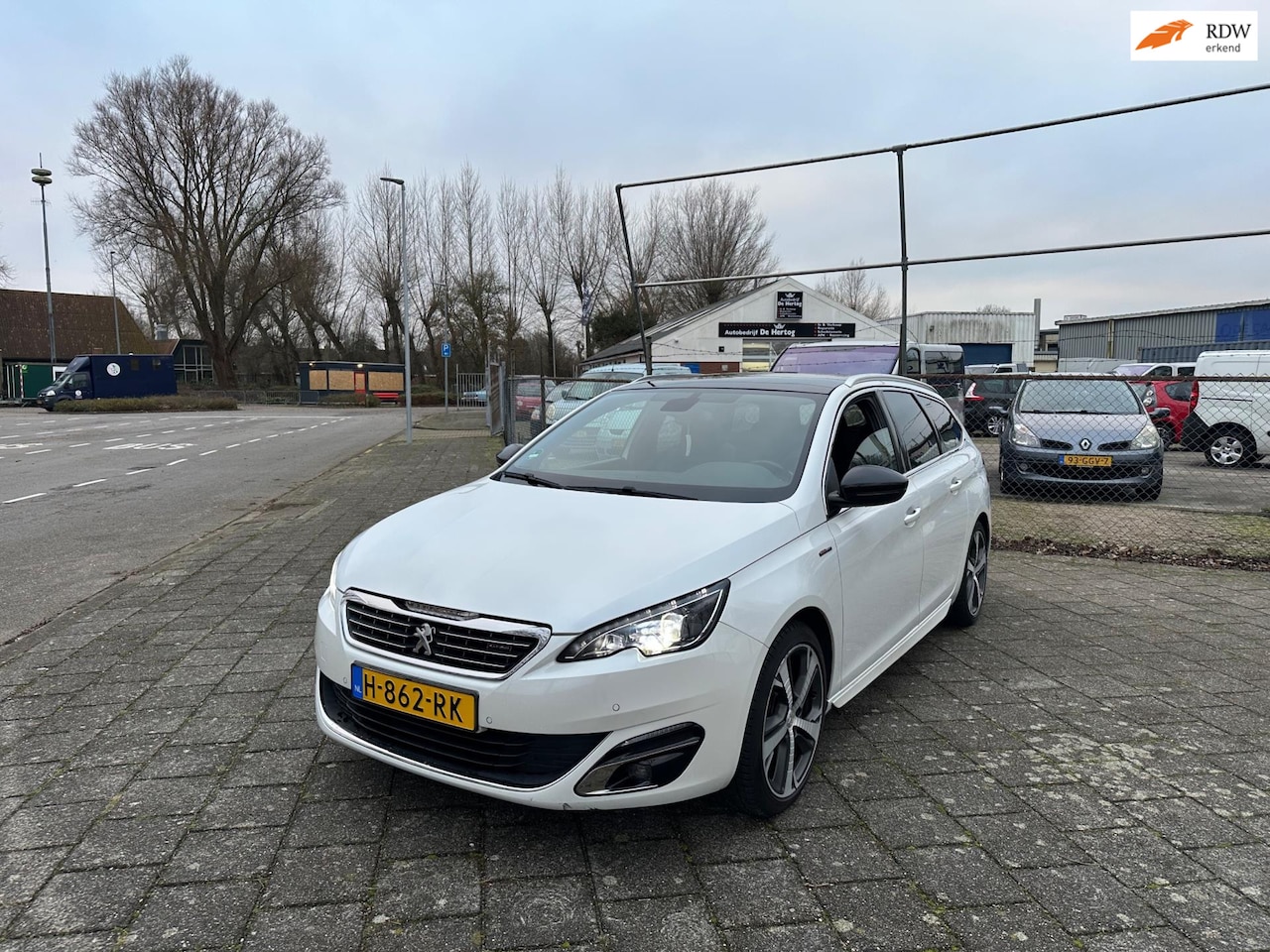 Peugeot 308 SW - 1.2 PureTech Blue Lease GT-line 1.2 PureTech Blue Lease GT-line - AutoWereld.nl
